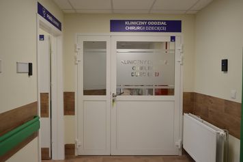 Dziecięca chirurgia nadal bez ostrego dyżuru. Szpital w Płocku podał nowy termin