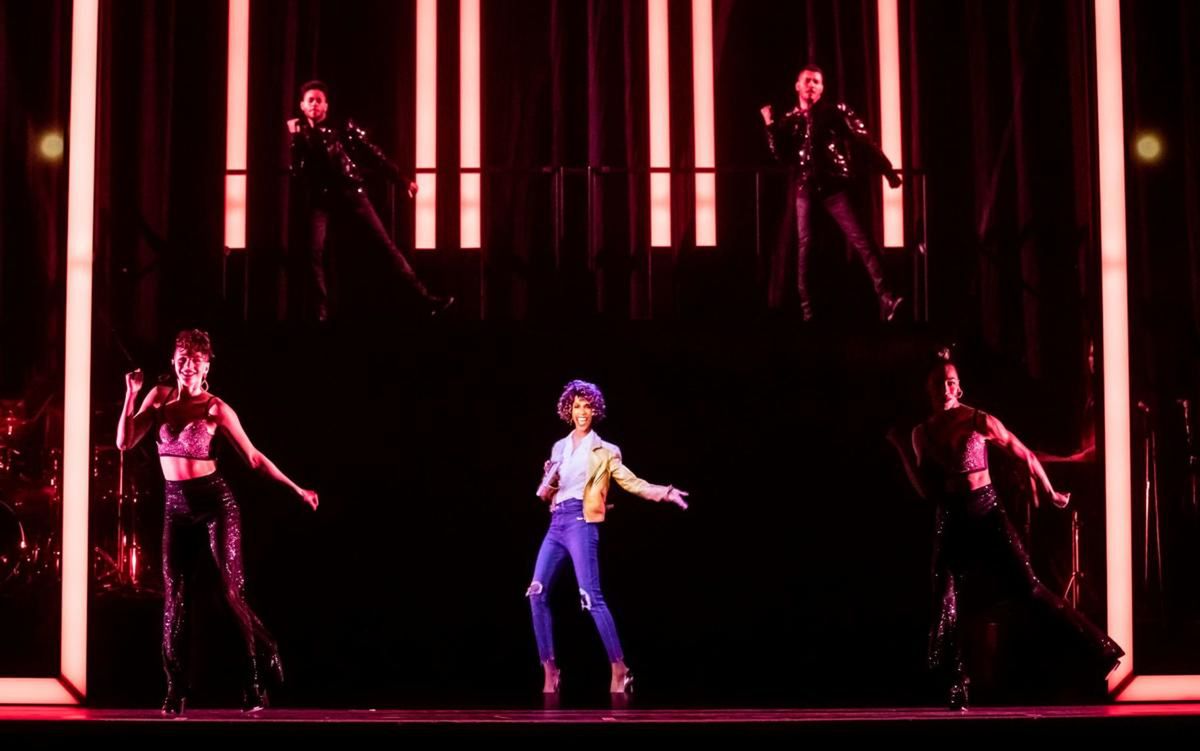 8 lat po śmierci Whitney Houston można pójść na jej koncert. Na scenie występuje… hologram