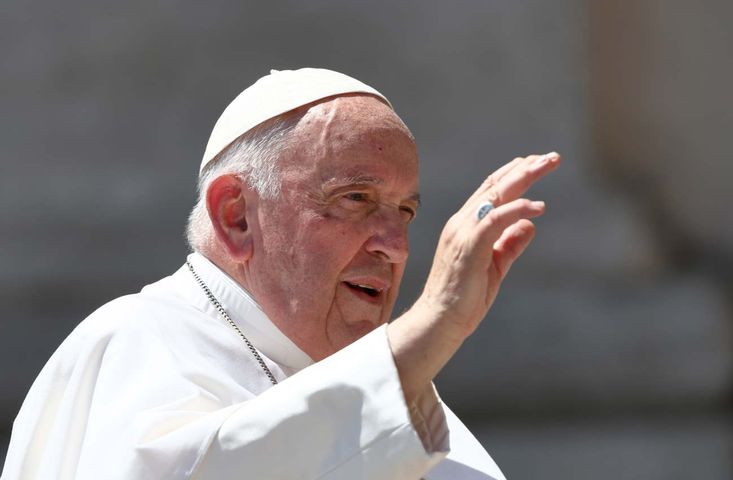 U papieża Franciszka zdiagnozowano "przepuklinę rozetną". Jak się objawia?