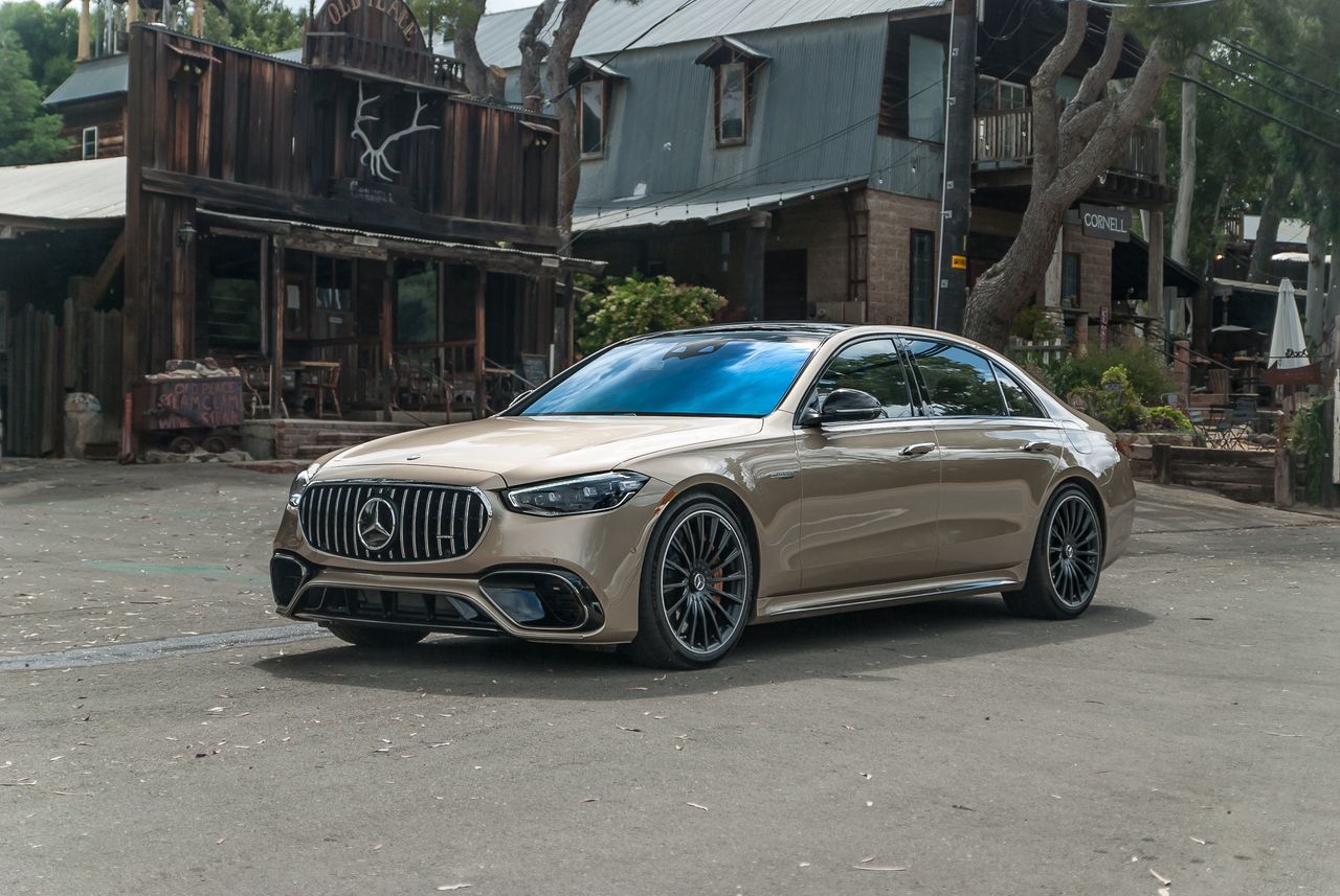 Pierwsza jazda: Mercedes-AMG S63 E Performance – kiedy V8 to po prostu za mało