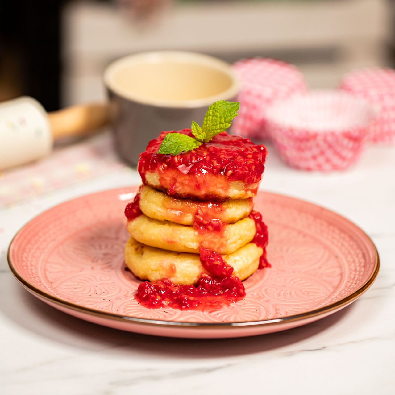 Pan-fried cottage cheese pancakes