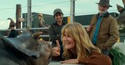 Niegodne pożegnanie wielkiej serii. "Jurassic World Dominion" to piękna katastrofa [RECENZJA]