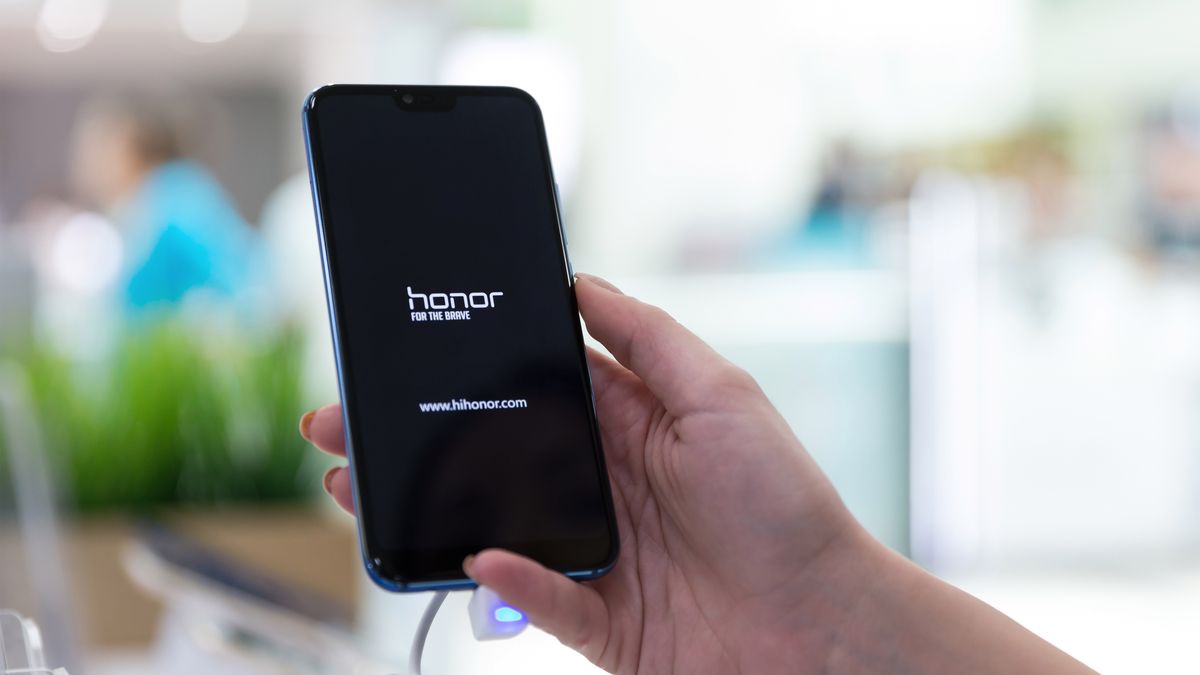 Fuchsia OS może działać na smartfonie Honor Play (depositphotos)