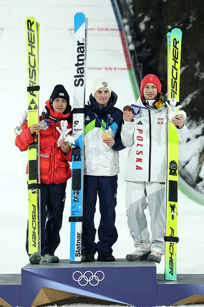 Domen Prevc, Ren Nikaido i Kacper Tomasiak