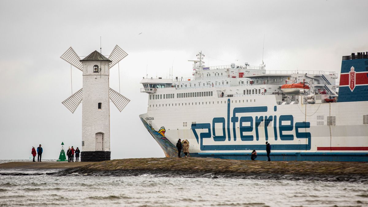 SWINOUJSCIE, POLAND - 2021/11/17: MS Cracovia, a passenger and car ferry, departs from the Port of Swinoujscie. The Port of Swinoujscie is a Polish seaport in the Baltic Sea. (Photo by Karol Serewis/SOPA Images/LightRocket via Getty Images)