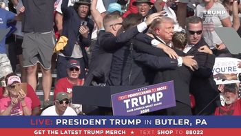 Zamach na Trumpa. Wiedzieli o napastniku. Ujawnili błędy ochrony