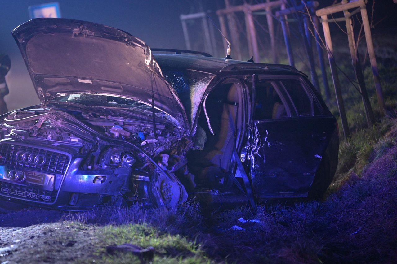 Rogóźno-Zamek: Wypadek na DK16. Osobówka zderzyła się z ciężarówką