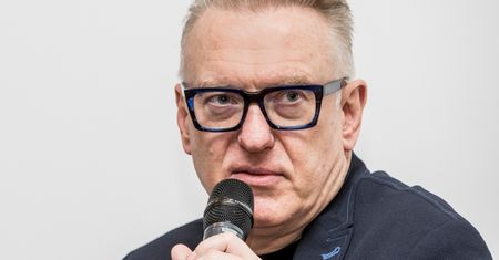 "Wstyd". Mariusz Szczygieł pokazał wiadomość od internautki