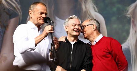 "Tego żaden budżet nie udźwignie". Prawda o obietnicach wyborczych opozycji