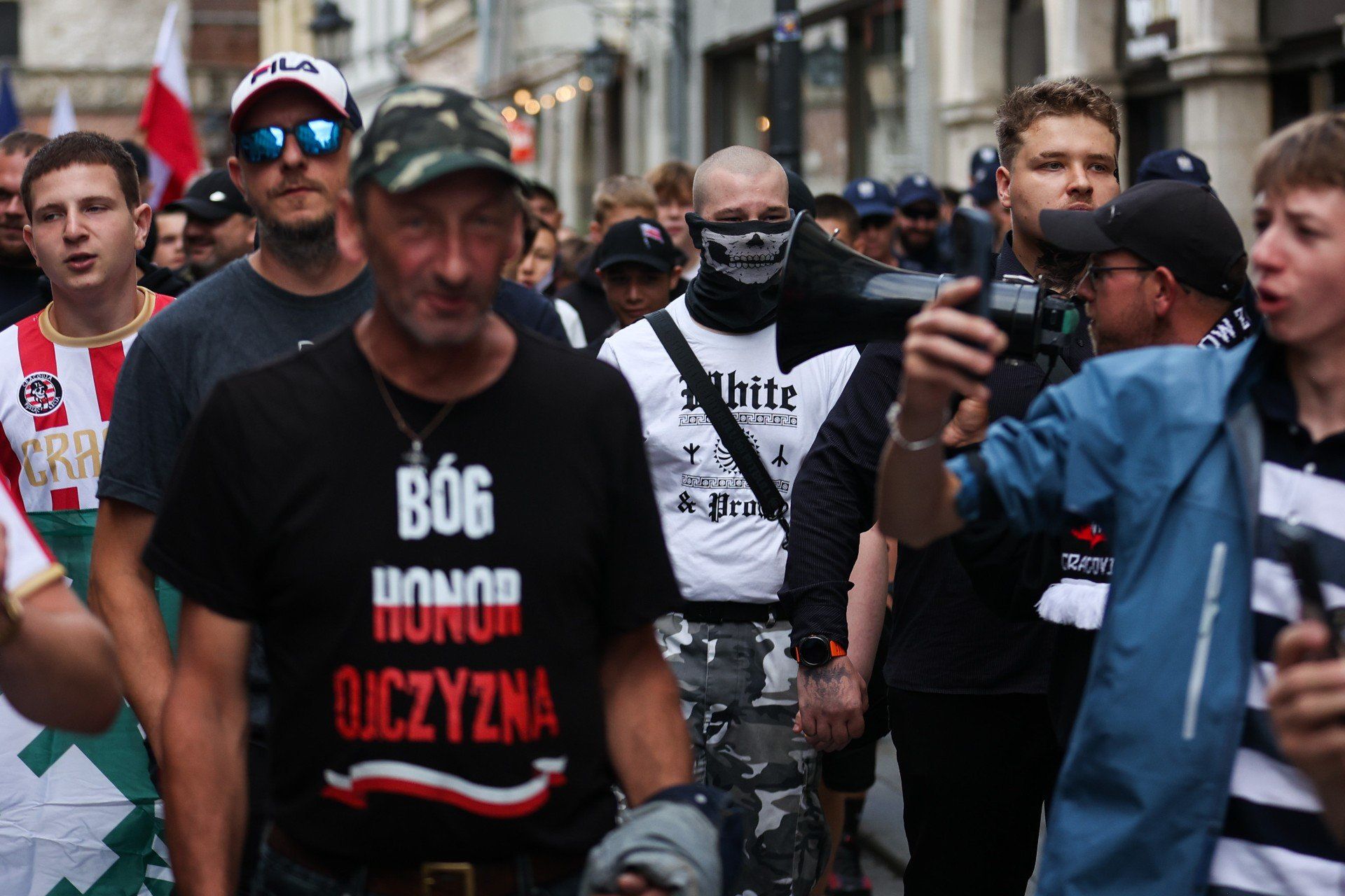 W ubiegłym tygodniu przez Kraków przeszedł marsz antyimigrancki kibiców Cracovii, tydzień później &#34;przeciw nielegalnej migracji&#34; protestować będą kibice Wisły