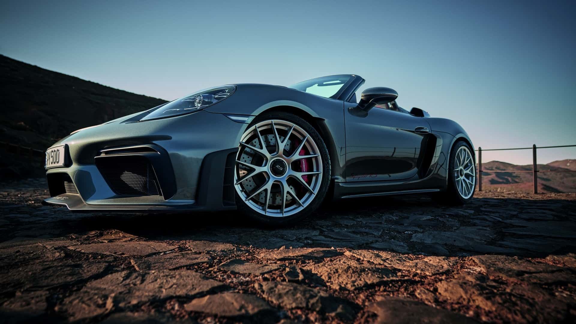 Porsche 718 Spyder RS