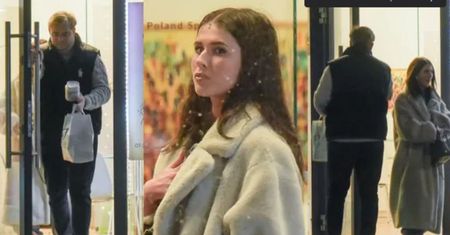 Roksana Węgiel i jej torebka z Louis Vuitton stawiają czoła niepogodzie w towarzystwie Kevina (ZDJĘCIA)