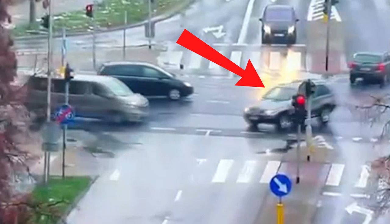 Kierowca BMW nagrany. Policja pokazała, co zrobił. Brak słów