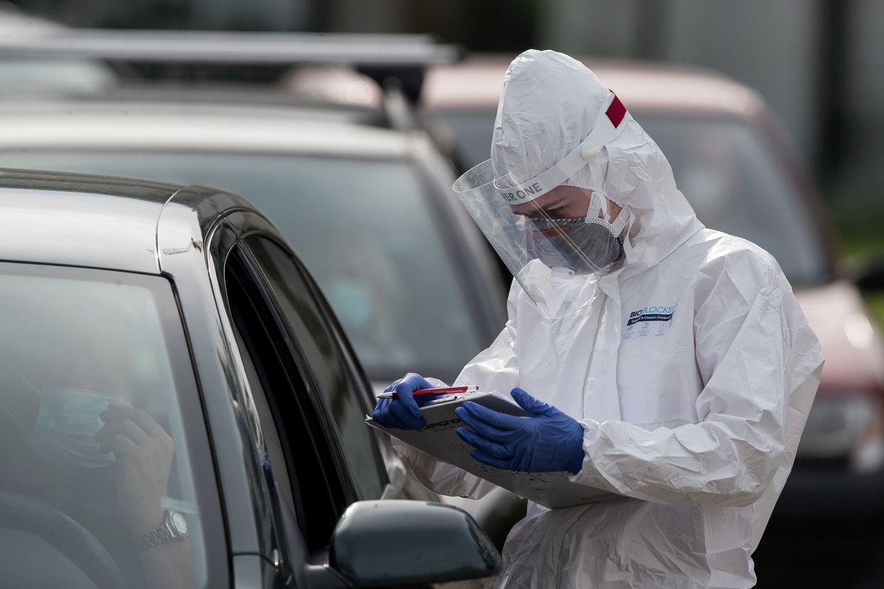 Wrocław. Oszuści informują o dodatnim wyniku testu na COVID-19 i grożą policją. Nie oddzwaniaj!