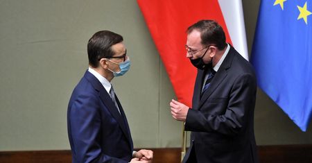 Konfiskata majątków ma być wpisana do konstytucji. Prawnicy wskazują prawdziwy cel PiS-u