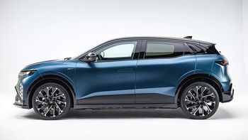 Renault odświeżyło Megane E-Tech. Teraz zajedzie dalej