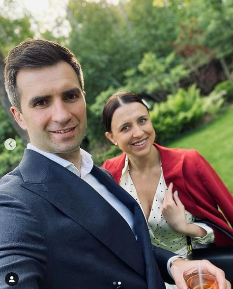 Milena Lewandowska-Miros, siostra Roberta Lewandowskiego, baluje na weselu