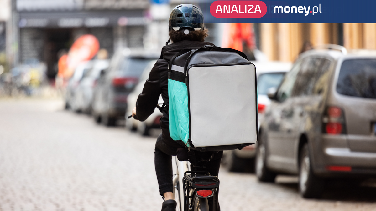 Cudzoziemców na polskim rynku pracy przybywa coraz wolniej