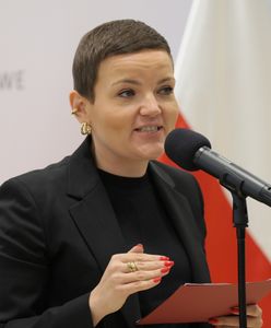 Podróże minister Cienkowskiej. Kontrowersje wokół kosztownej delegacji