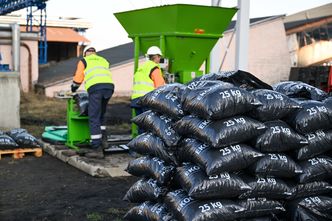 Miał węglowy wciąż dostępny. Ekspert bije na alarm: brakuje kontroli