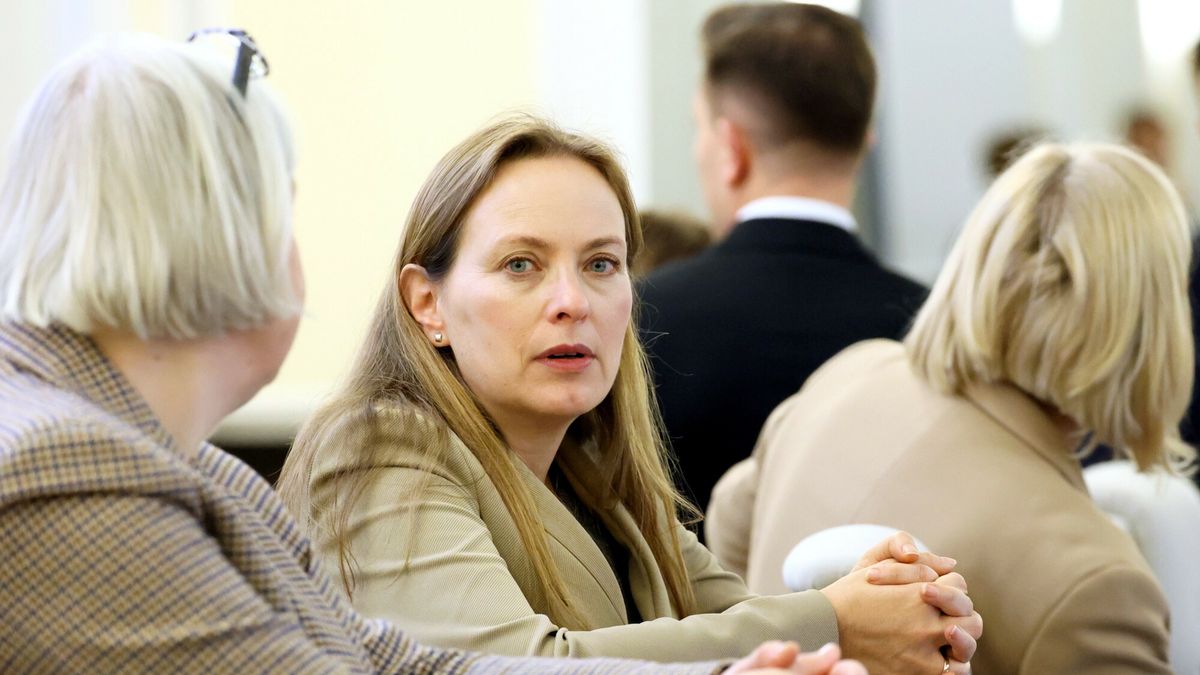 Posiedzenie rz?du
Fot. Wojciech Olkusnik/East News, 02.04.2024. Posiedzenie rzadu Donalda Tuska.
N/z: minister funduszy Katarzyna Pelczynska-Nalecz
Wojciech Olkusnik