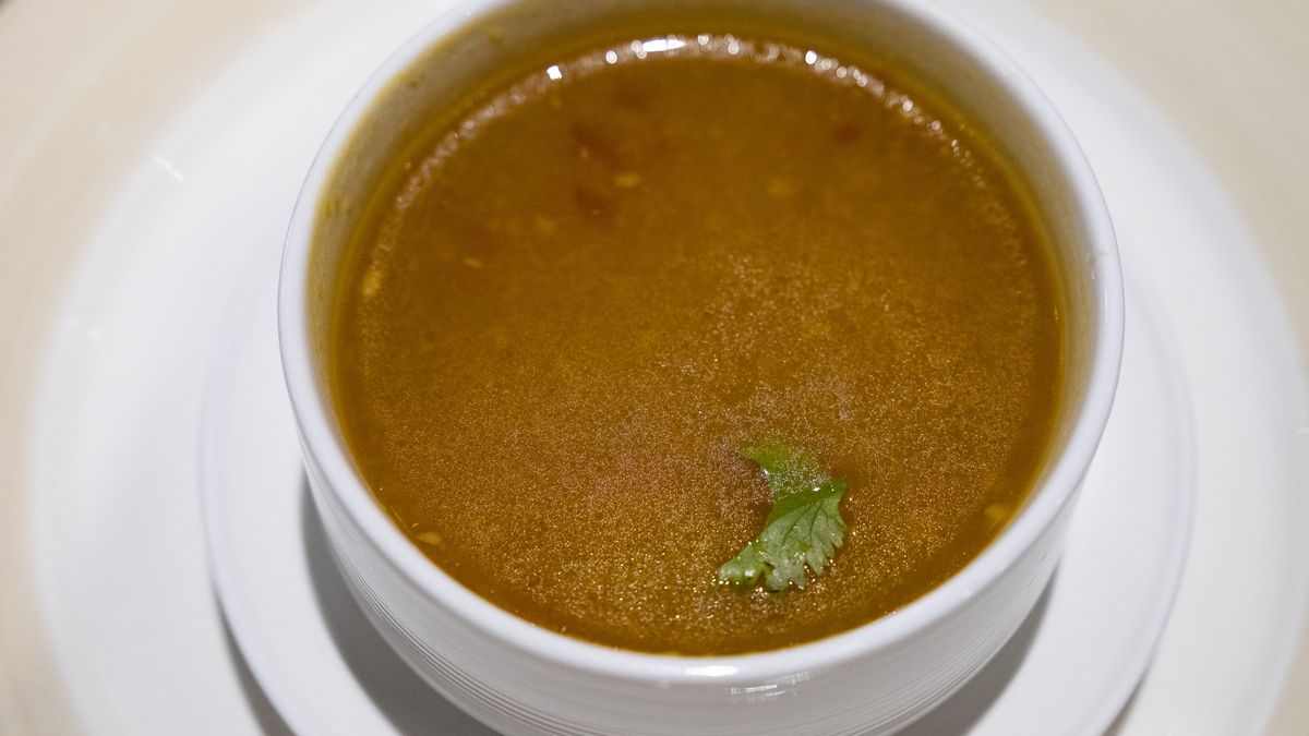 Odchudzająca zupa jest bardzo smaczna i zdrowa