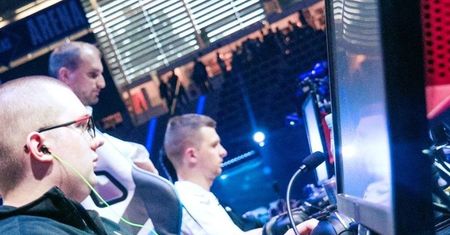 Virtus.Pro przegrywa z AGO o wejście do finałów WESG