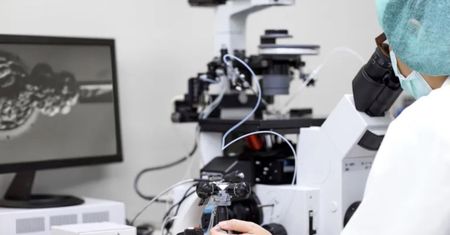 Darmowe in vitro dla par starających się o drugie dziecko. Rząd zdecydował