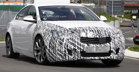Opel Insignia OPC i 406 KM?