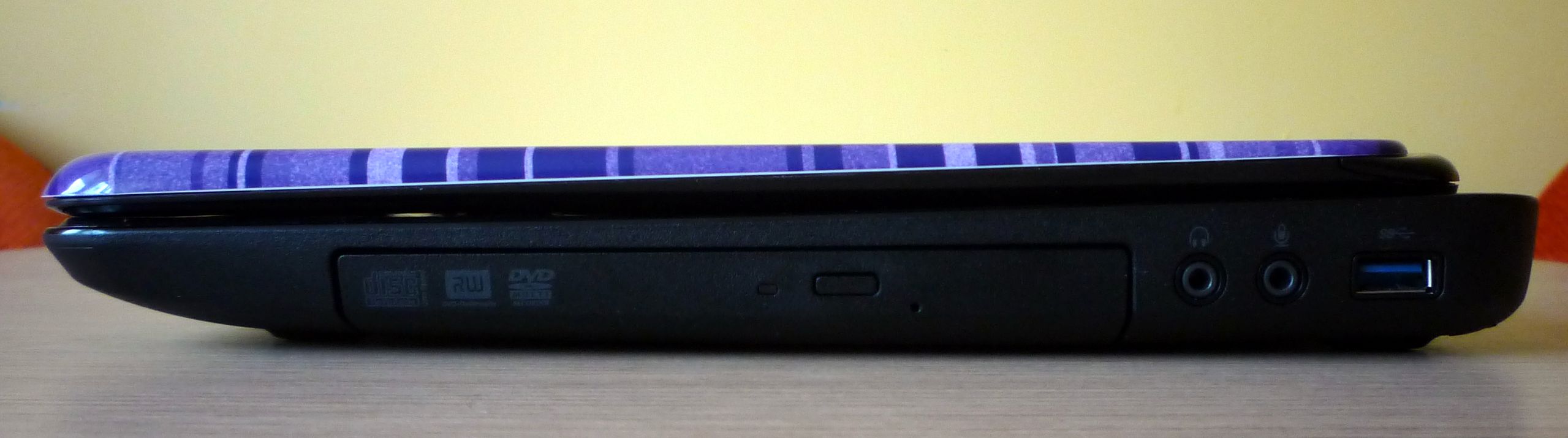 Dell Inspiron Q15R (M5110) - test wersji z APU AMD A8-3500M 7