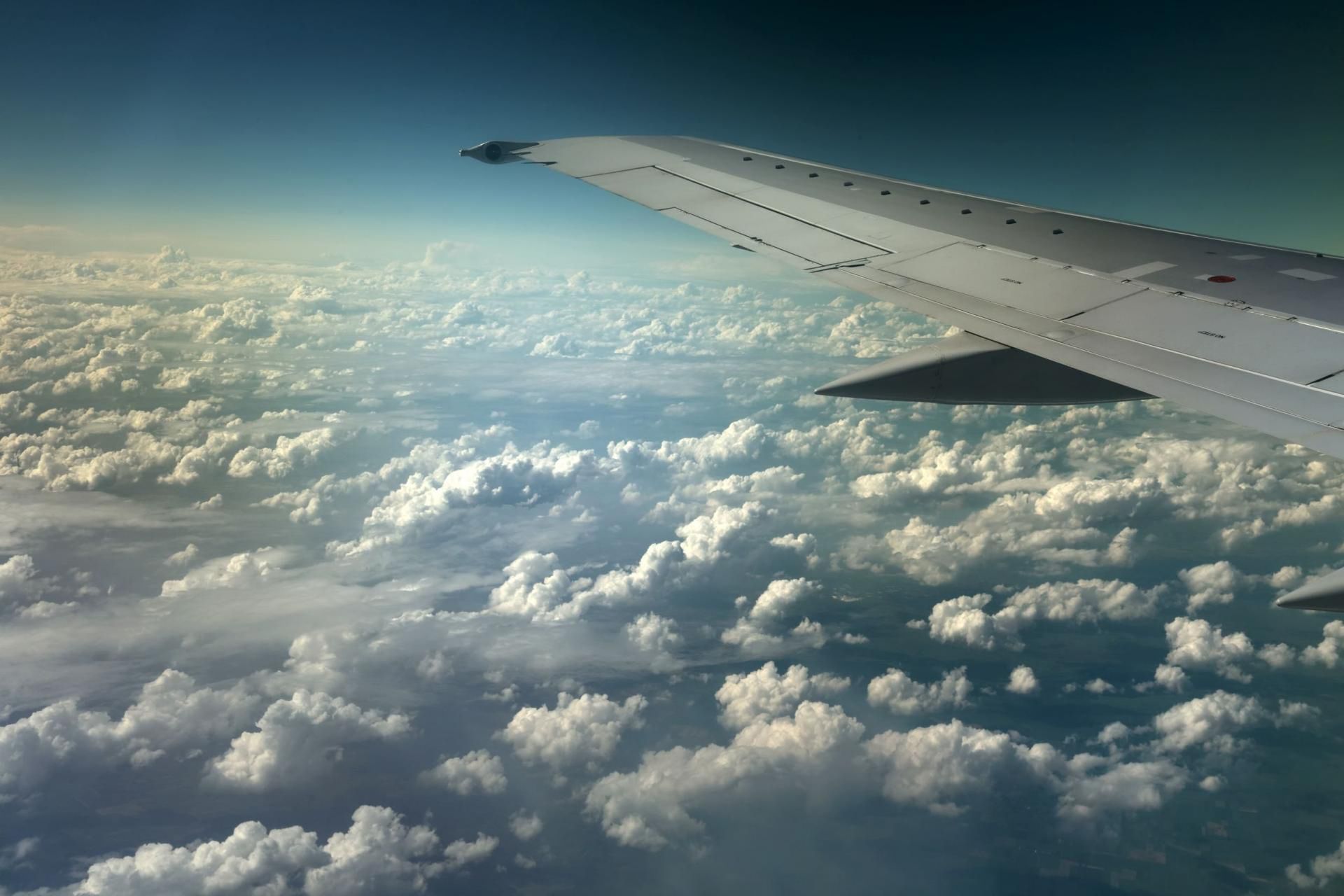 123RF Przelot samolotem może powodować zachorowania 