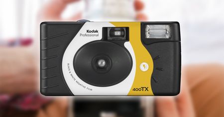 Ceny niedługo pójdą w górę, a Kodak wydaje aparat jednorazowy na film. Po co?