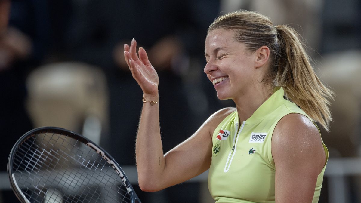 PARIS, FRANCE - JUNE 04: Maja Chwalinska of Poland reacts to her victory against Diana Shnaider on Court Philippe Chatrier in the Semi-Final round of the singles competition at the 2026 French Open Tennis Tournament at Roland Garros on June 4th, 2026, in Paris, France. (Photo by Tim Clayton/Getty Images)