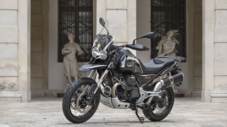 Moto Guzzi V85 TT Guardia d’Onore