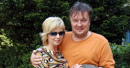Cugowski ma młodszą żonę. Dla niej zostawił matkę swoich synów