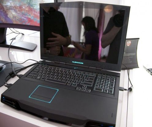 Przepotężny laptop od Alienware 1