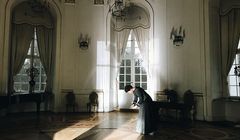 Maria Skłodowska-Curie w spocie HFPC przeciw cyberprzemocy wobec kobiet (wideo)