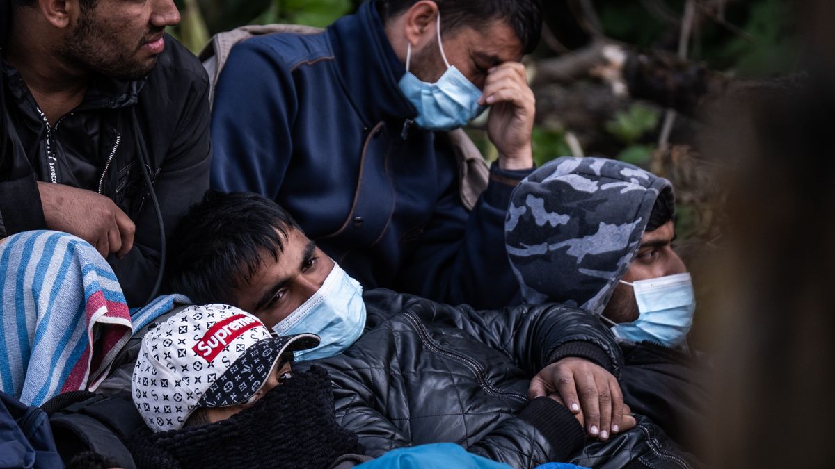 Na polsko-białoruskiej granicy koczują setki migrantów