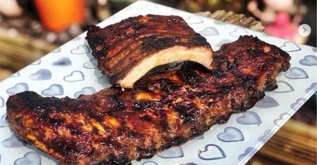 Jak zrobić żeberka z grilla? Przepis na pyszne żeberka BBQ