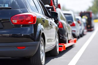 Kluczowa branża na minusie. "Produkcja spadła"