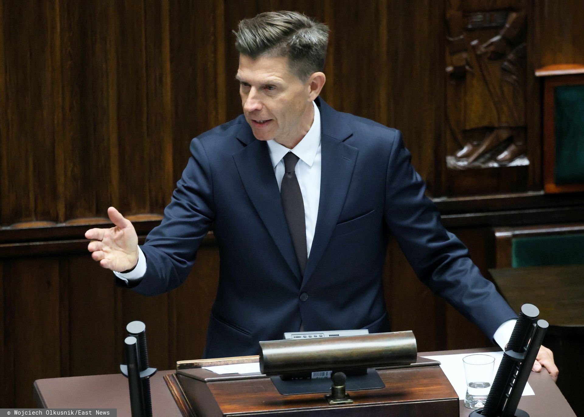 Petru w defensywie: Dlaczego budżet 2027 r. grozi kryzysem, a prezydent Nawrocki staje się bohaterem opozycji