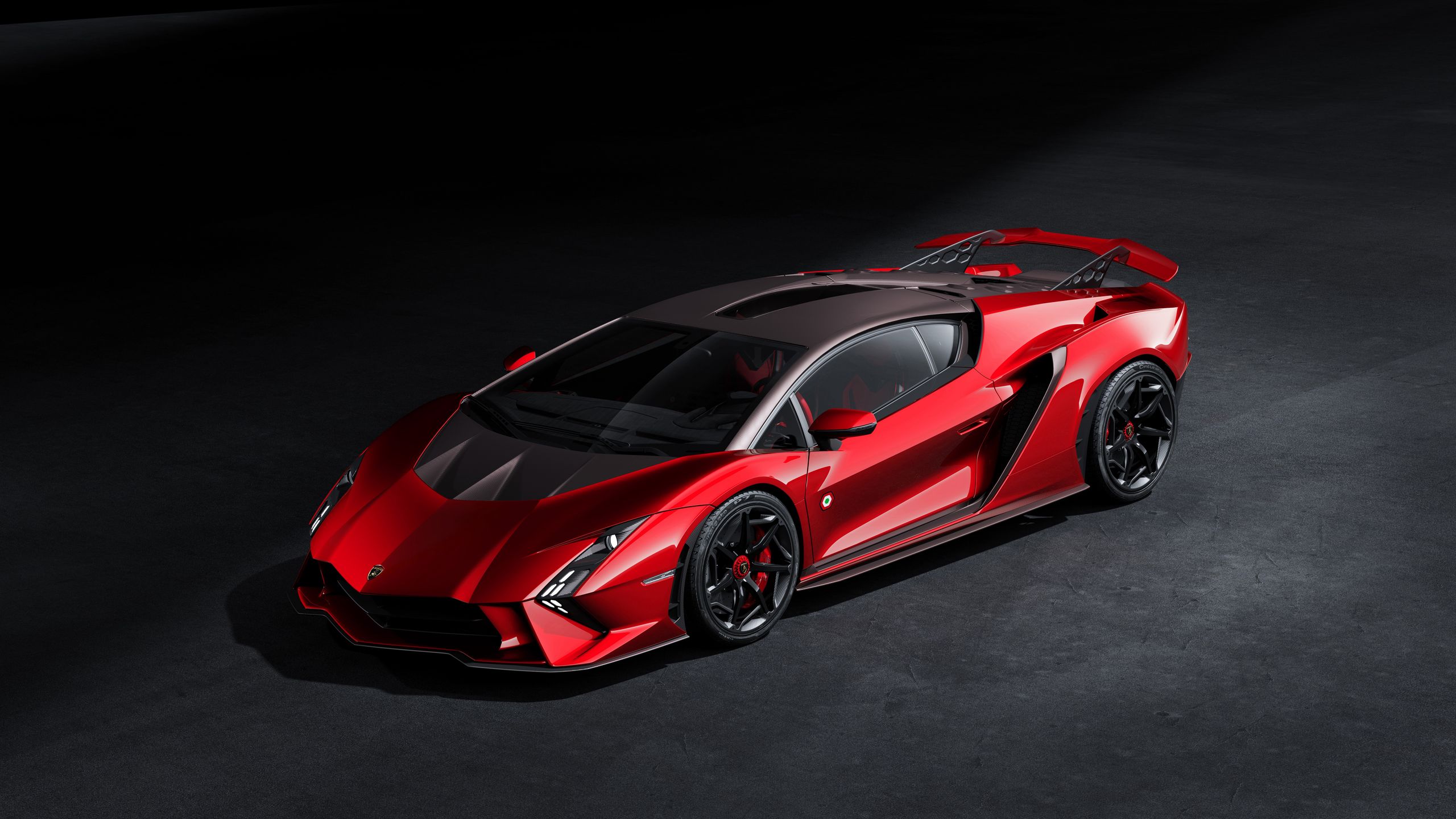 Lamborghini Autentica i Invencible
