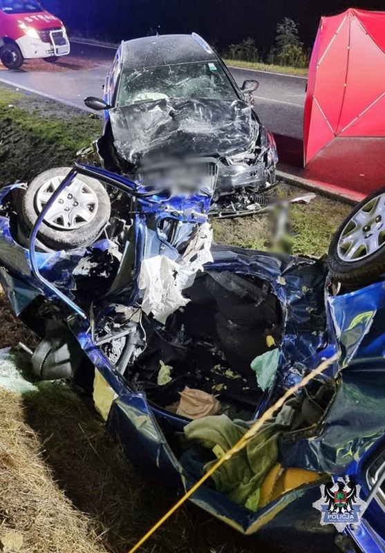 Koszmarny wypadek w Głuszycy. Nie żyją dwie młode osoby