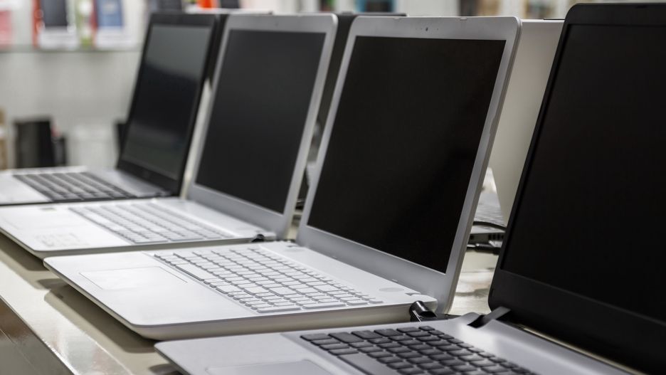 Szybki i lekki laptop kupimy nawet za kilkaset złotych