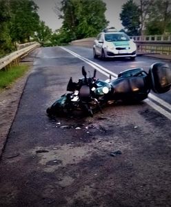 Lubelskie. Tragedia na DK 76. Motocyklista wbił się w bok busa