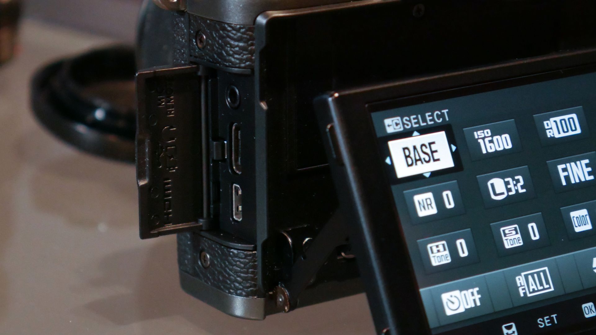 Byliśmy na pokazie Fujifilm X-T30. Ten maluch sporo potrafi! [PIERWSZE WRAŻENIA] 11