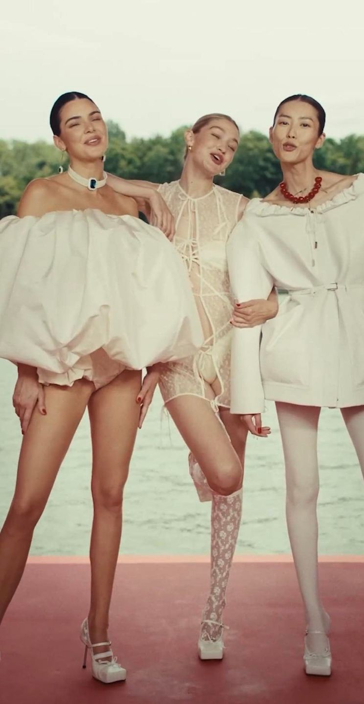 Pokaz Jacquemus w Paryżu