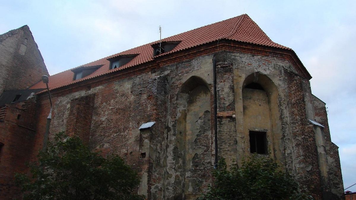 Kościół Świętych Apostołów Piotr i Pawła w Brzegu