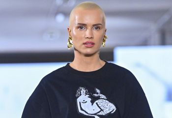 Ta sukienka wraca do łask. Maffashion wygląda w niej jak bogini