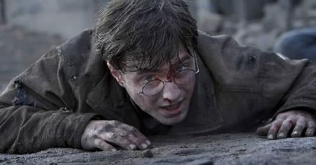 Daniel Radcliffe nie chciał być kojarzony z jedną rolą. "Harry Potter" przyniósł mu miliony